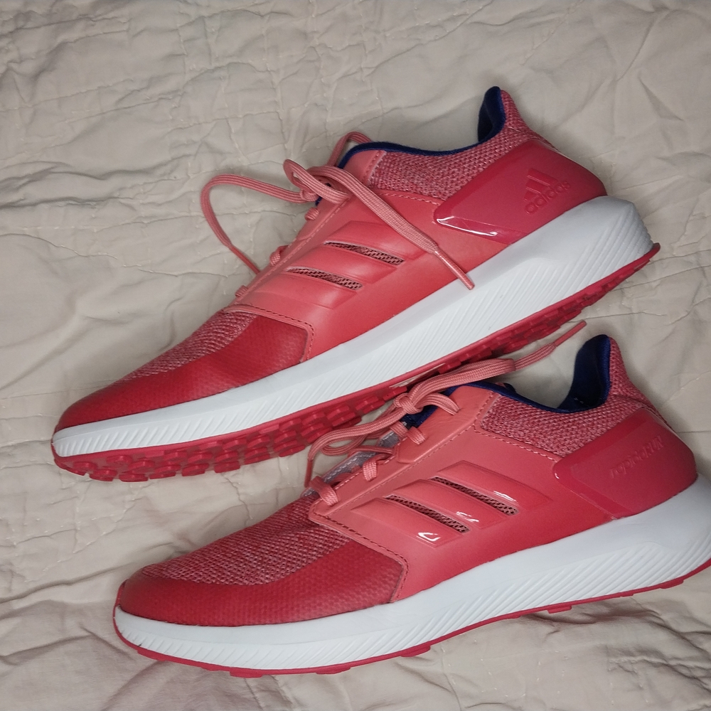Adidas Pink Sneakers with Textured Fabric rapidRun cloud foam. Size 5 - Picture 4 of 11
